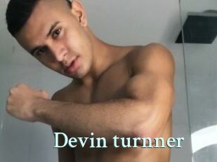 Devin_turnner