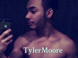 Tyler_Moore